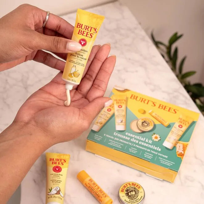 Essential Burt's Bees Kit